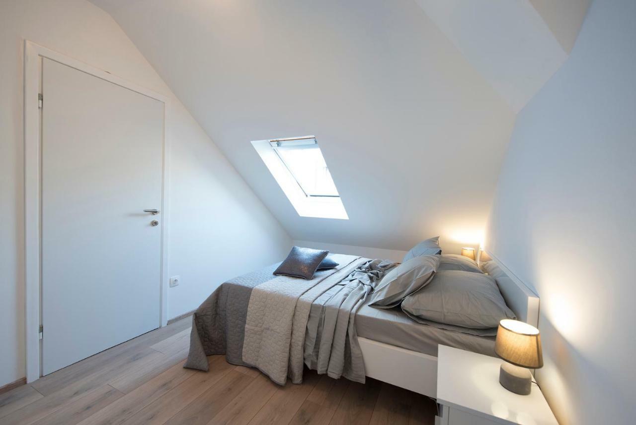 The Roof - Luxury Apartment Omiš Buitenkant foto
