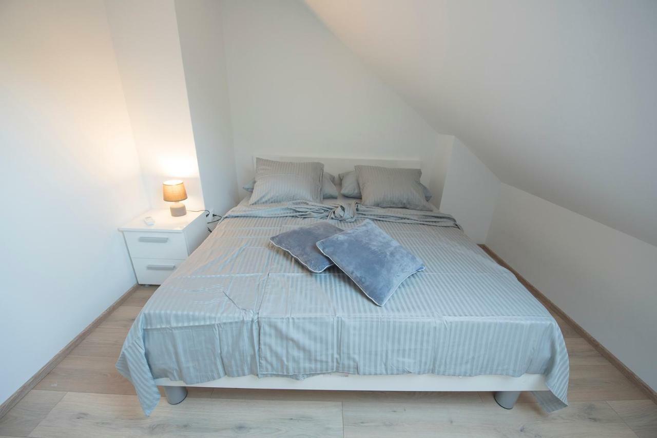 The Roof - Luxury Apartment Omiš Buitenkant foto